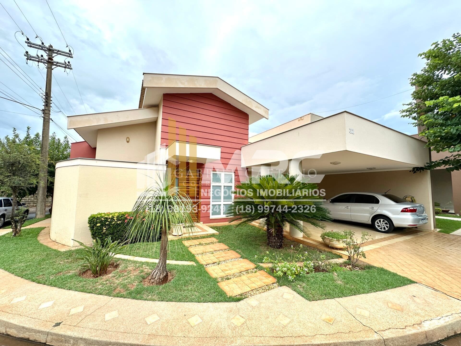 Casa à Venda em Birigui SP - Condomínio Aroeiras