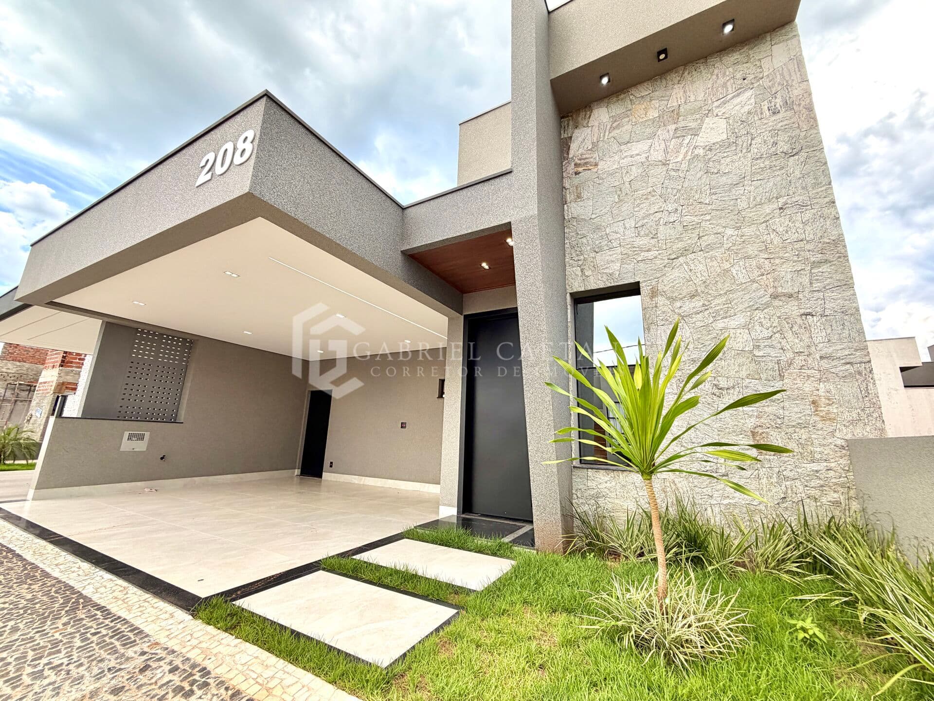 Casa Nova à Venda em Araçatuba - Condomínio Vila Madalena