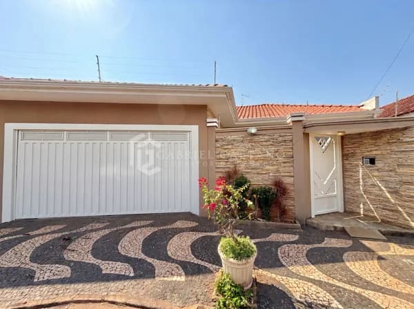CASA À VENDA NO JARDIM DON ORIONE EM GUARARAPES