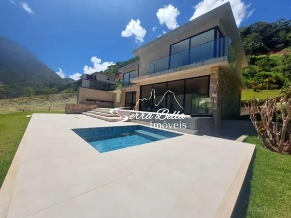 Casa em Condomínio em Corrêas, Petrópolis/RJ