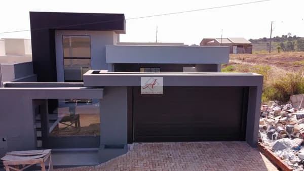 Casa em Bandeirantes - Residencial Monte Santo