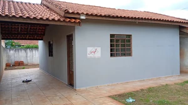 Casa em Bandeirantes - Setor 1