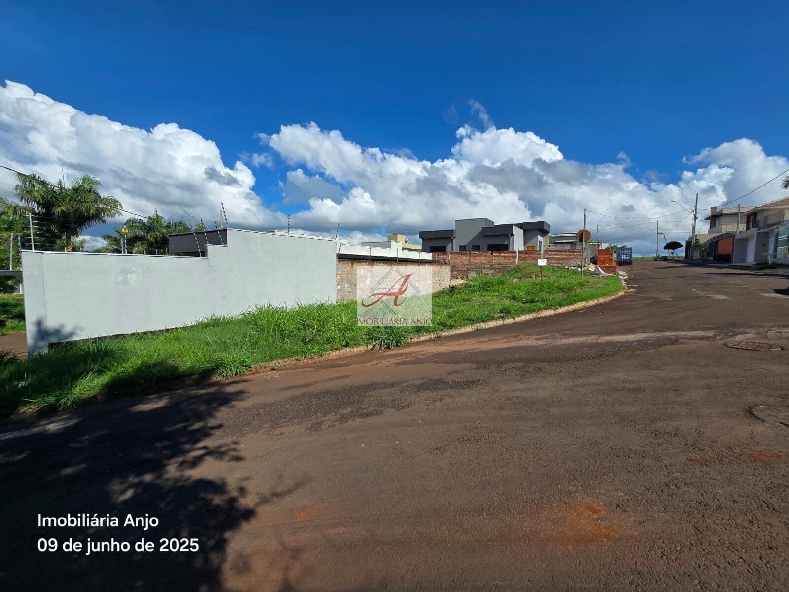 Lote/Terreno em Bandeirantes - Eurípedes Rodrigues