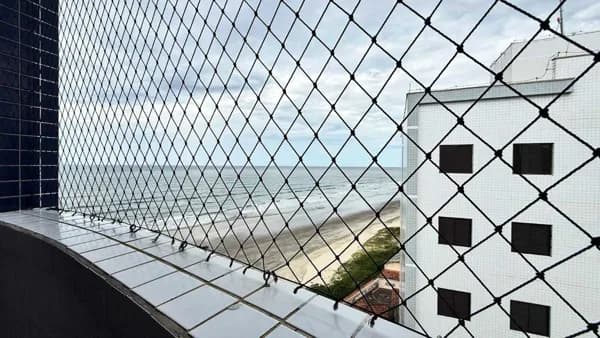 Apartamento Porteira Fechada a venda no Satélite em Itanhaém-SP.
