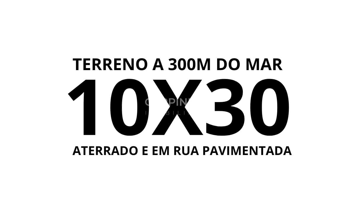 Terreno 10 x 30 á 300 metros do mar á venda em Itanhaém/SP.