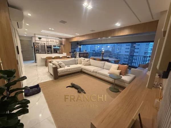 Apartamento Alto Padrão em Tatuapé, São Paulo/SP