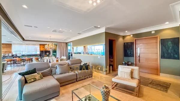 Apartamento em Vila Regente Feijó, São Paulo/SP