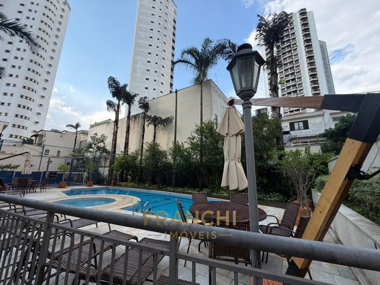 Apartamento em São Paulo - Vila Regente Feijó