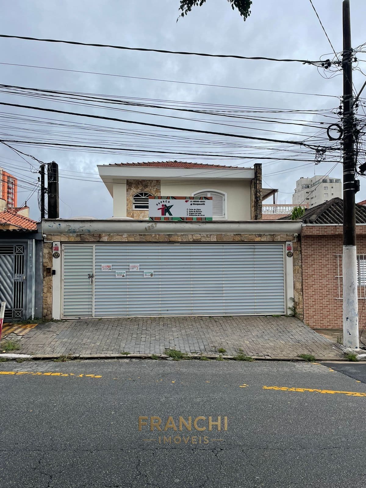 EXCELENTE SOBRADO À VENDA NO CORAÇÃO DO TATUAPÉ – 190 m² – OPORTUNIDADE PARA MORAR OU INVESTIR