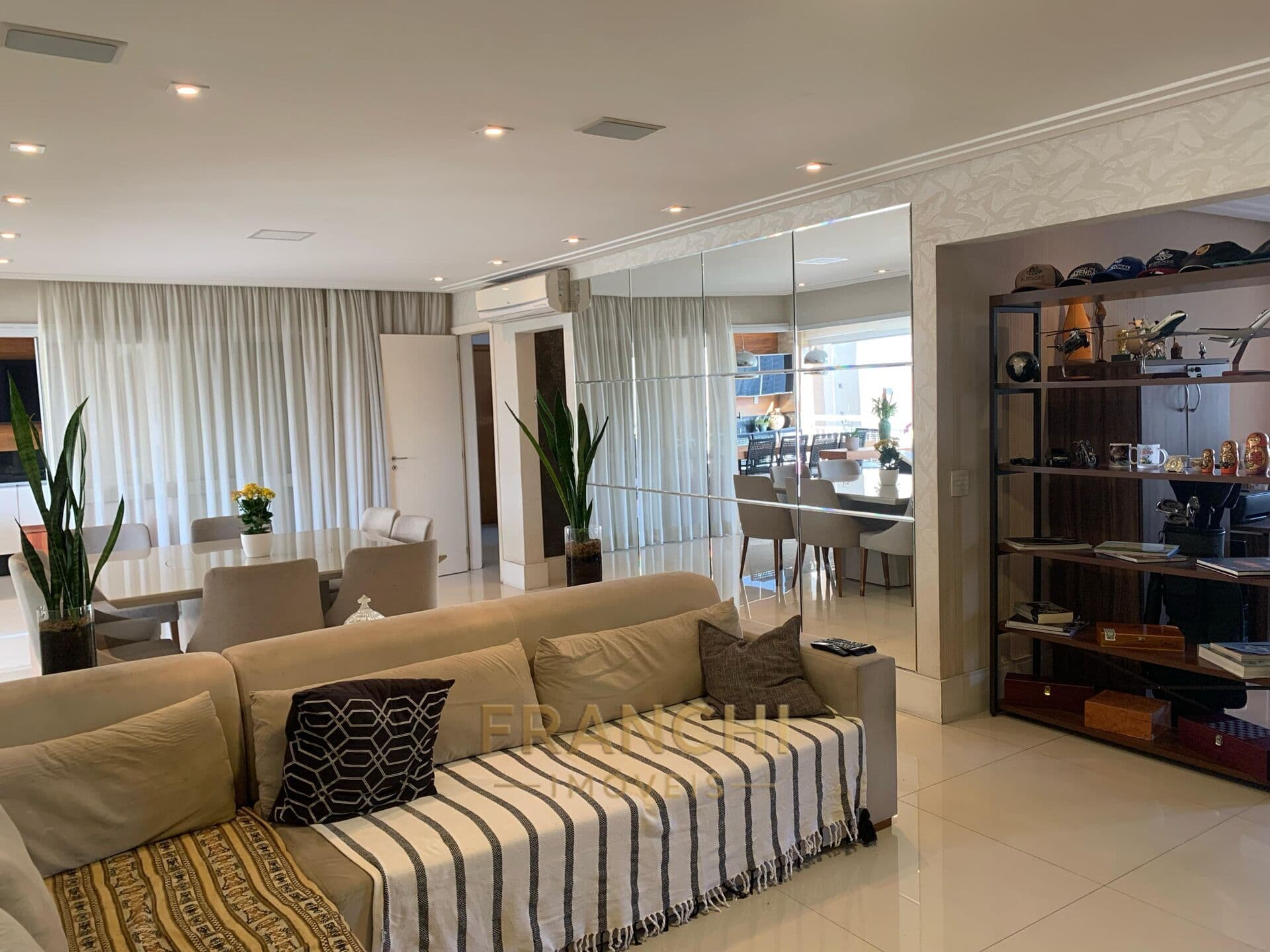 Apartamento A venda no Tatuapé