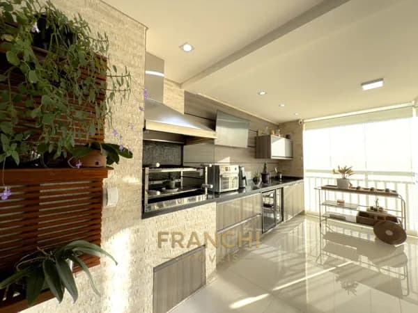 Apartamento com 3 Quartos e 5 banheiros à Venda, 171 m² por R$ 2.500.000