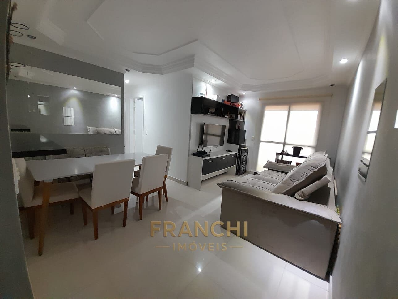Apartamento em São Paulo - Vila Carrão