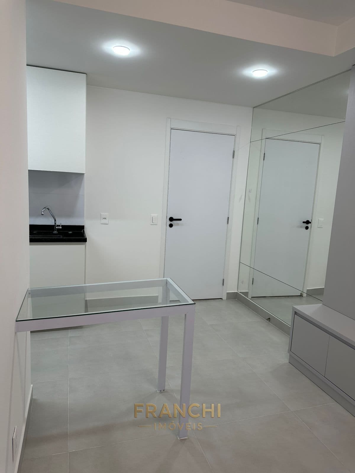 Apartamento com 2 quartos na Vila Prudente