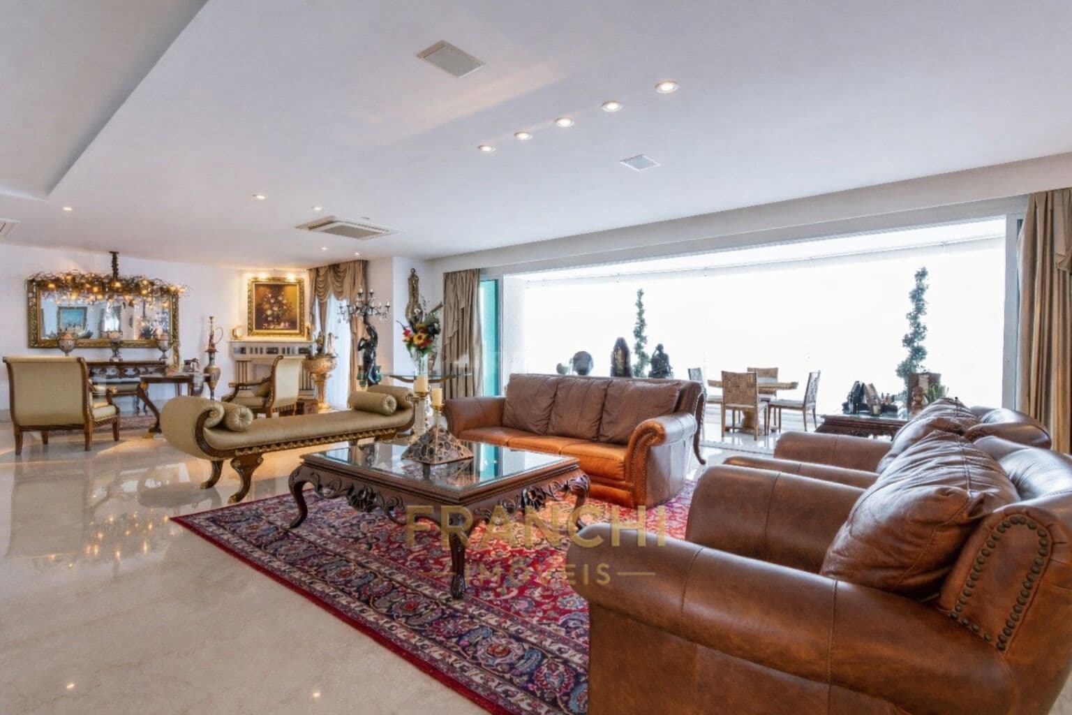 Apartamento de Altíssimo Padrão no Edifício Saint Claire – Jardim Anália Franco