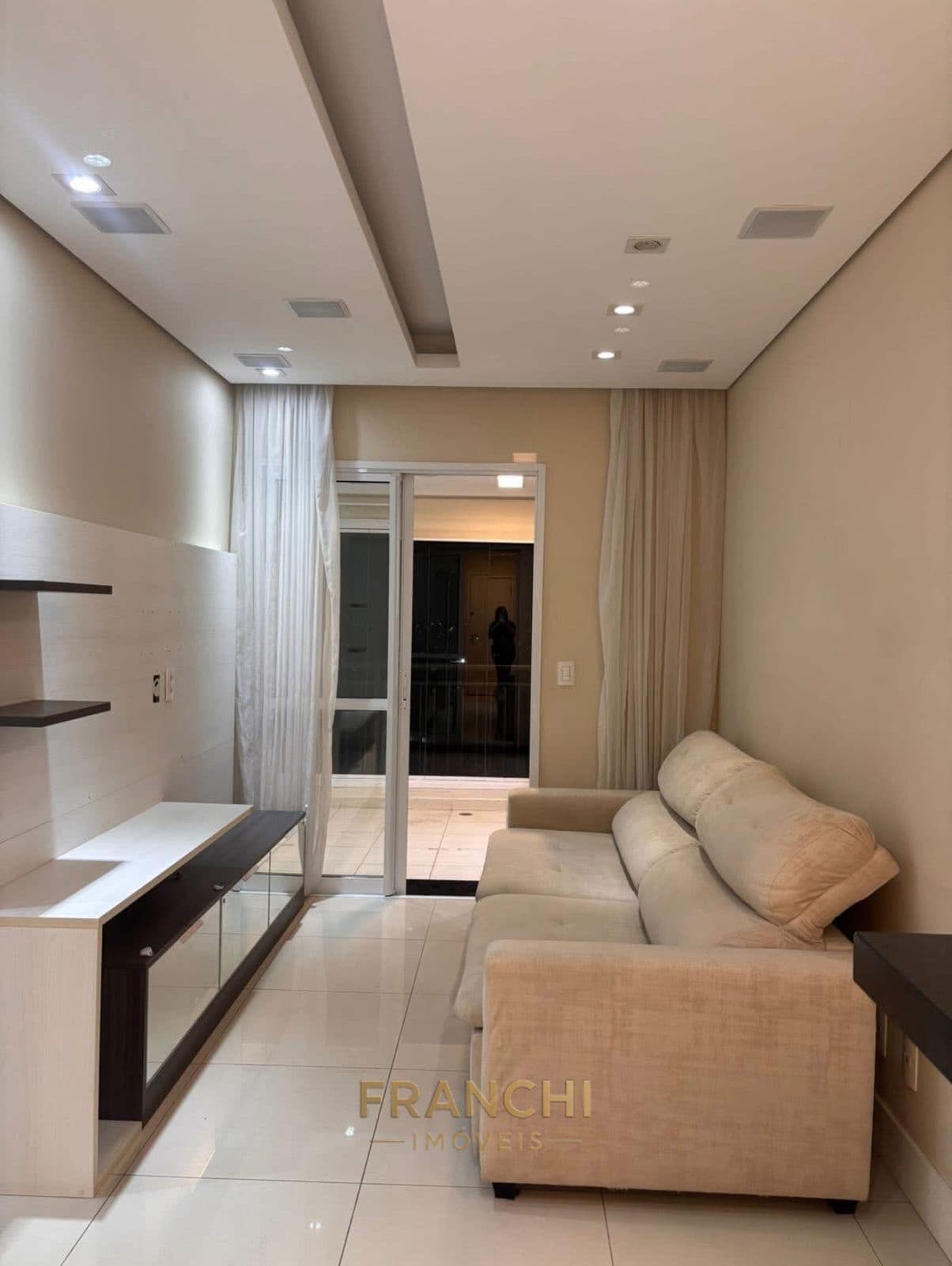 Apartamento em São Paulo - Jardim Piqueroby