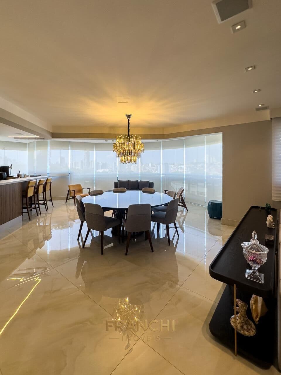 Apartamento Jd Anália Franco de Porteira Fechada.