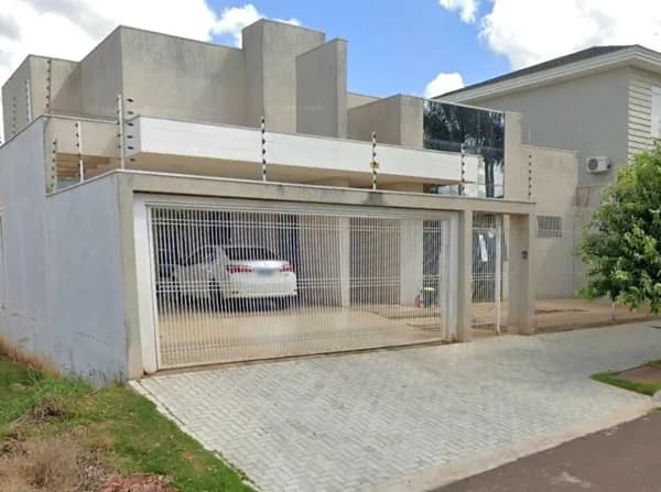Casa em Umuarama - Jardim Oliveira