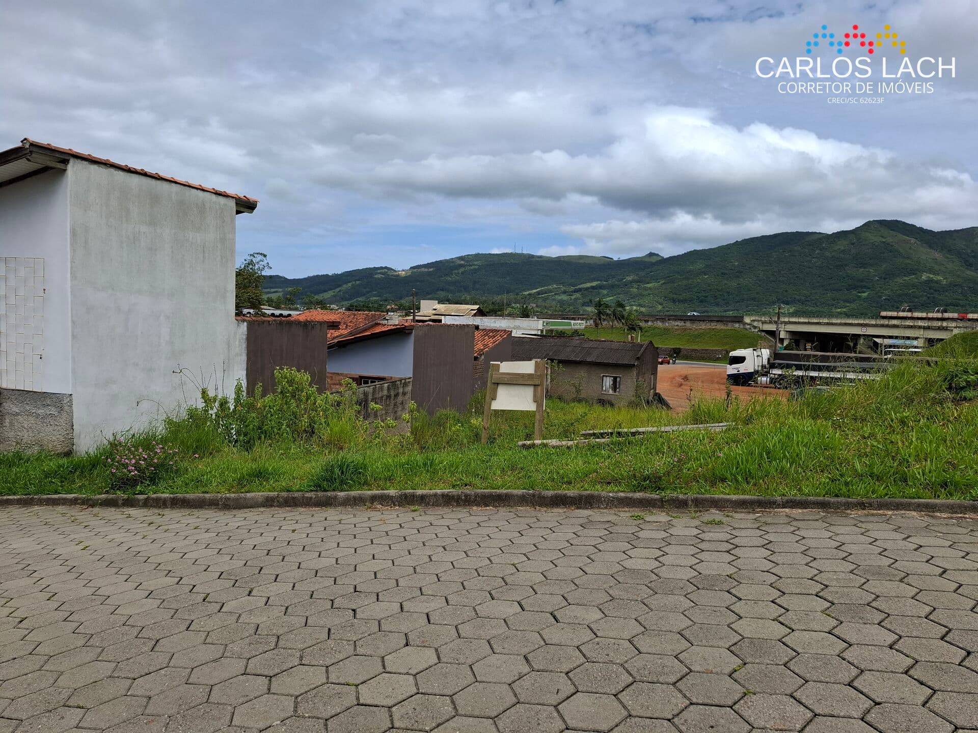Lote/Terreno em Pescaria brava - Santiago