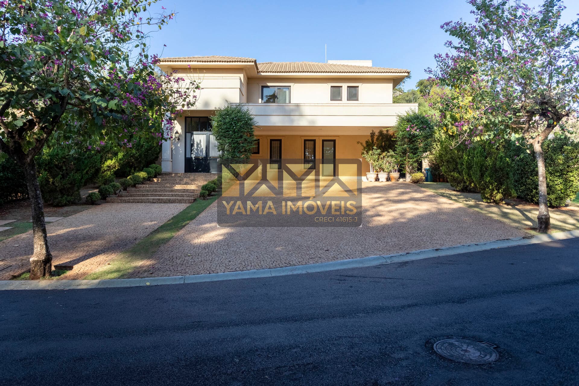Casa Alto Padrão Condomínio Aspen 495 m²
