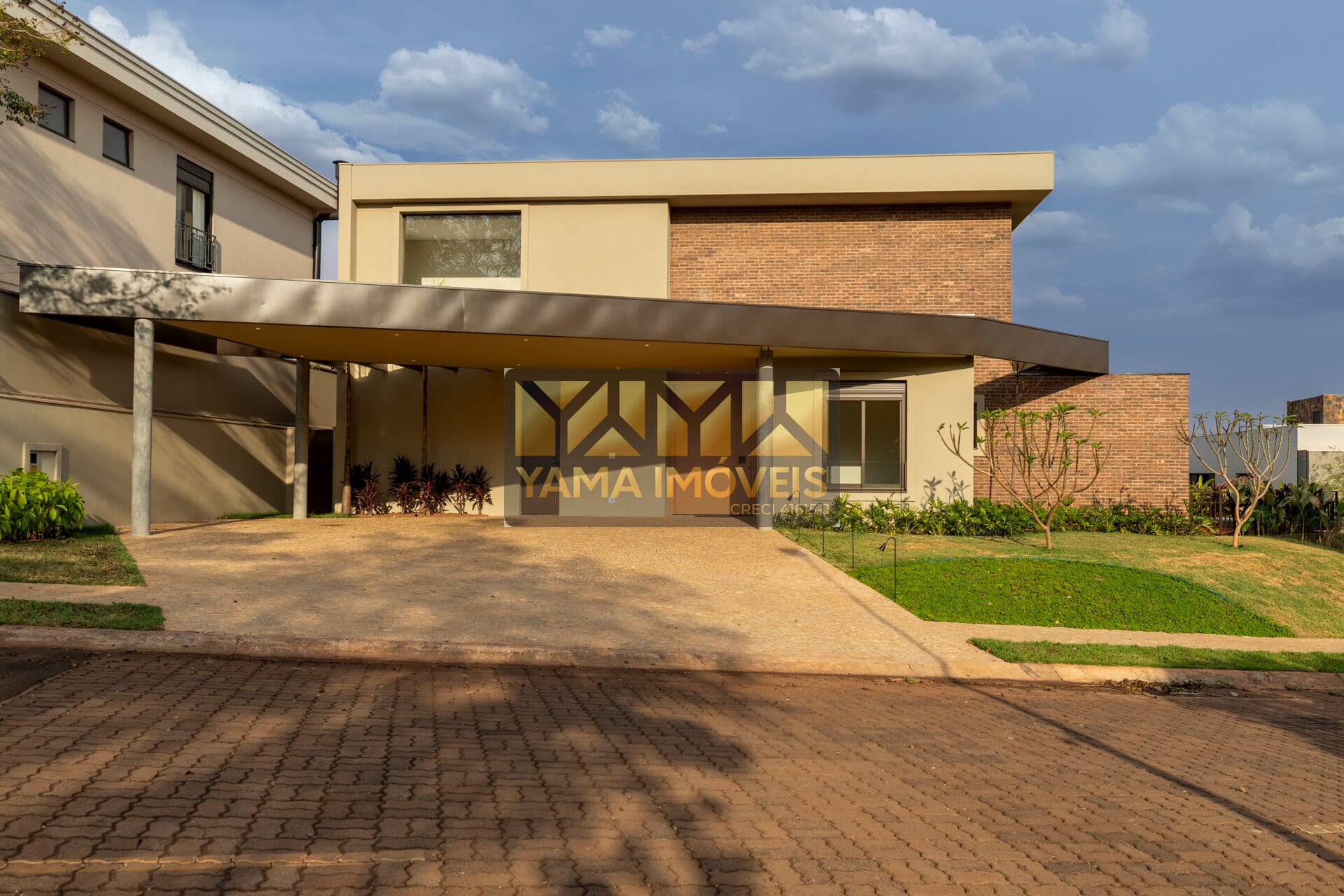 🏡 Casa Alto Padrão no Condomínio Reserva Santa Luísa – Ribeirão Preto/SP