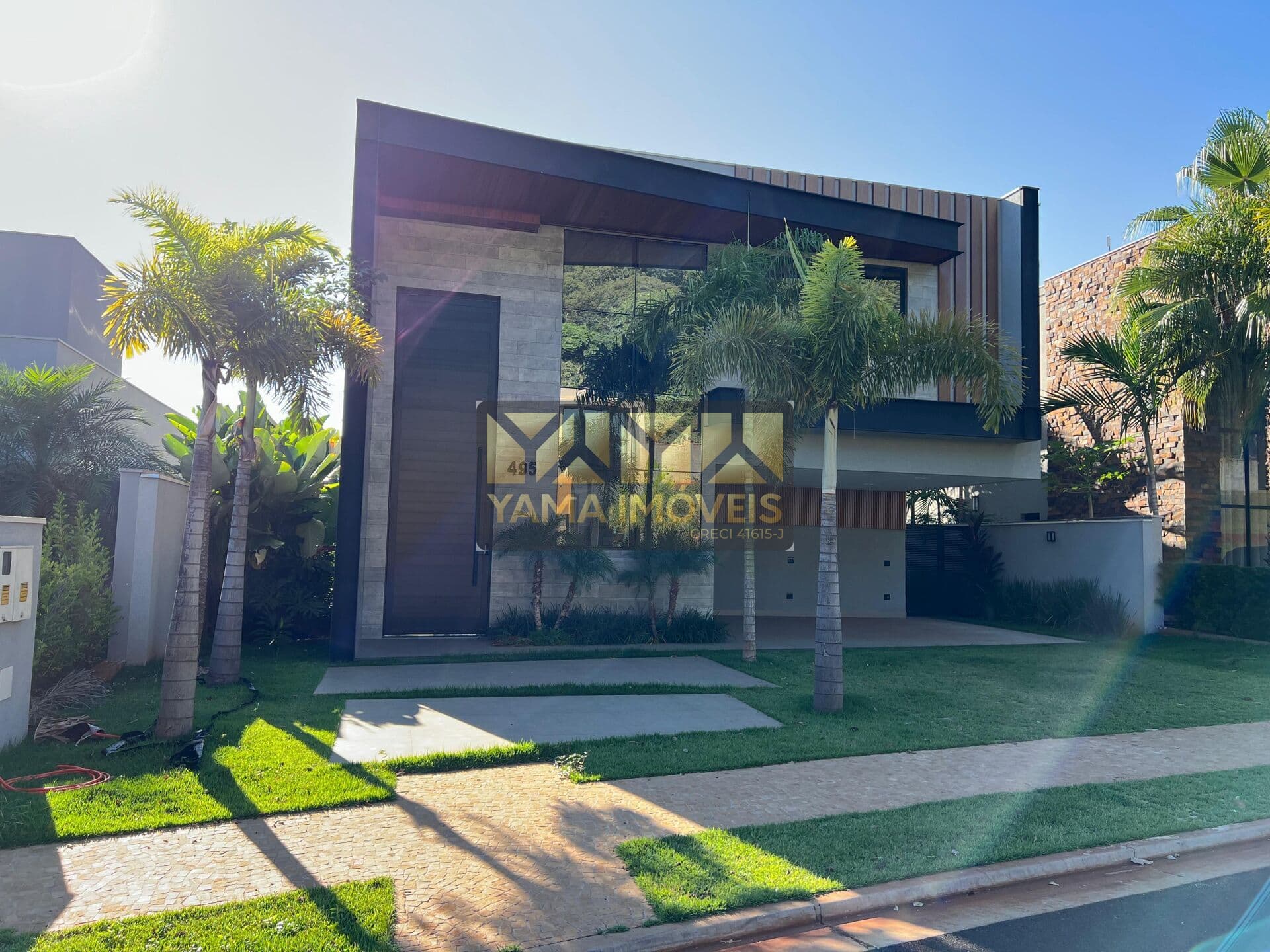 Casa Alto Padrão em Residencial e Empresarial Alphaville, Ribeirão Preto/SP