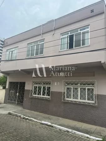 Predio á venda com 02 apartamentos