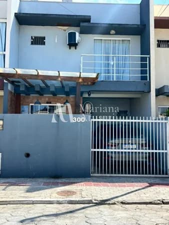 Casa em Itajaí - Cordeiros