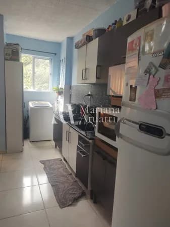 Oportunidade no Espinheiros – Apto com 2 Dormitórios no Residencial Recanto