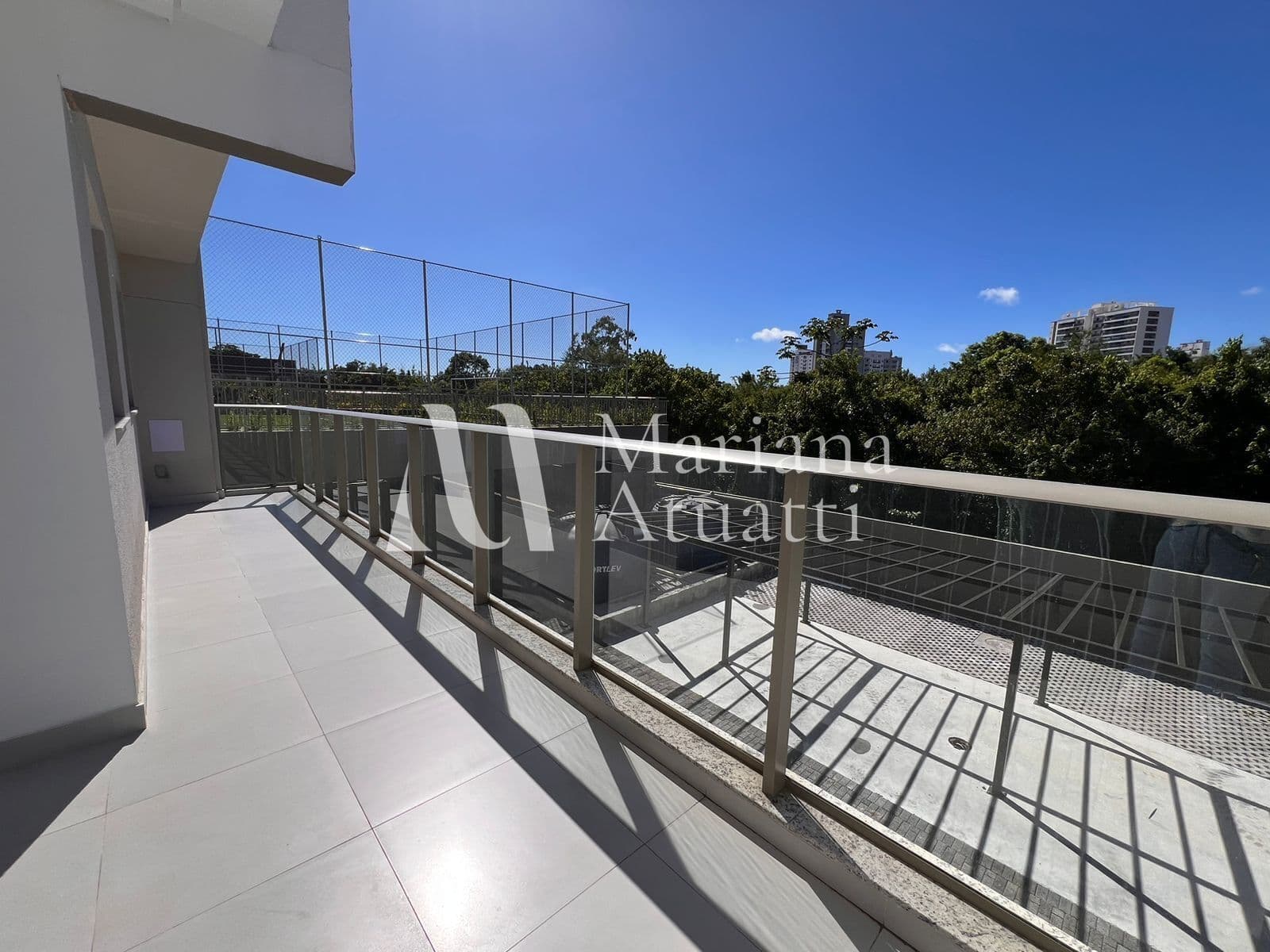 Ótimo apartamento no São Vicente Home Club