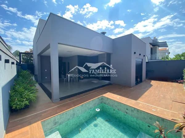 Casa em Ribeirão Preto - Portal da Mata