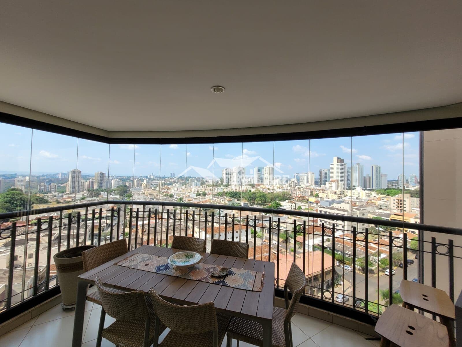 Apartamento em Ribeirão Preto - Jardim Botânico
