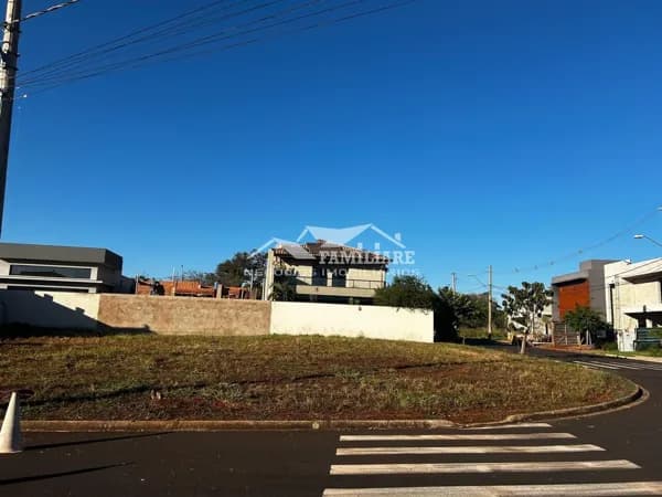 Terreno Condomínio Portal da Mata
