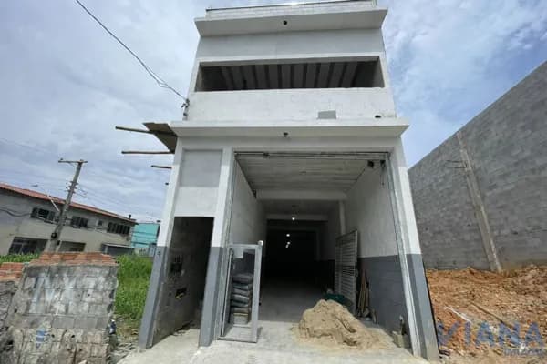 Salão Comercial com 137m² para Locação