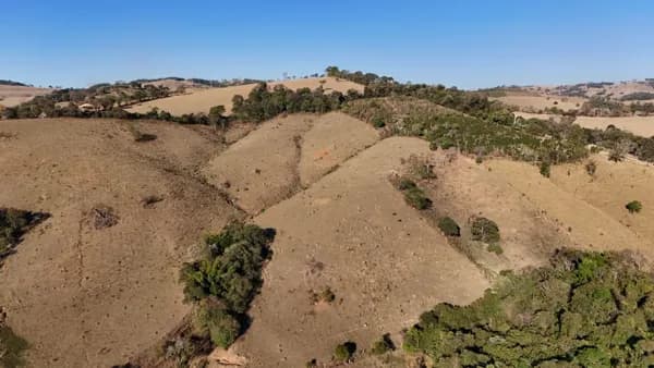 28.000m² a 4km da cidade por 250.000,00