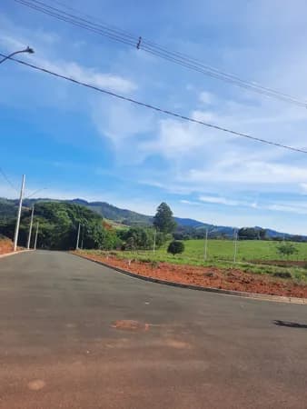 Lote de esquina- Loteamento Pedra do Sol- Inconfidentes