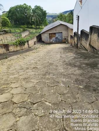 1600m² NO CENTRO, COM GALPÃO R$ 1.100.000,00