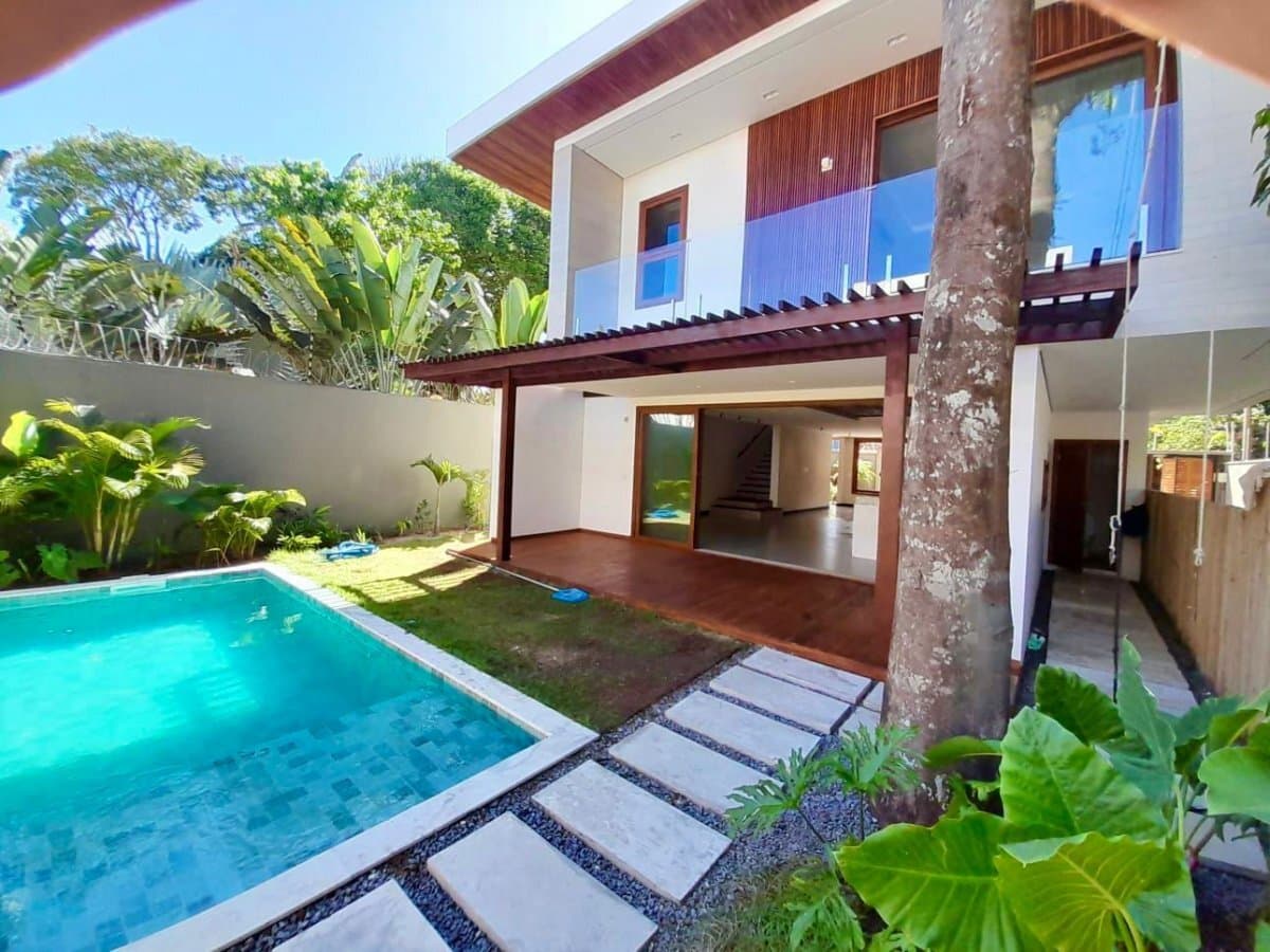 Casa Alto Padrão para Venda em Arraial d´ajuda Porto Seguro-BA