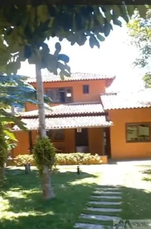 CASA À VENDA / ARRENDAMENTO / LOCAÇÃO EM ARRAIAL D’AJUDA – BA