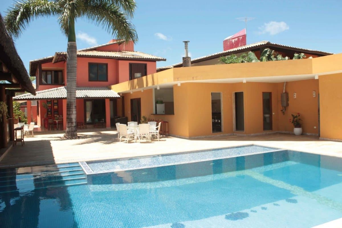 Casa Alto Padrão para Venda em Piatã Salvador-BA