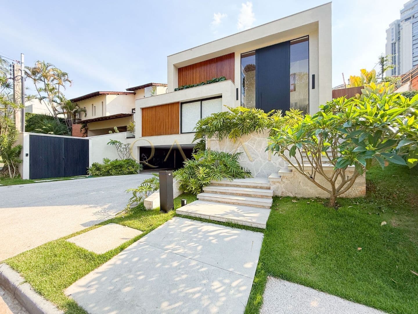 Residencial Alphaville 1 - Casa à venda com 500m² | 4 suítes