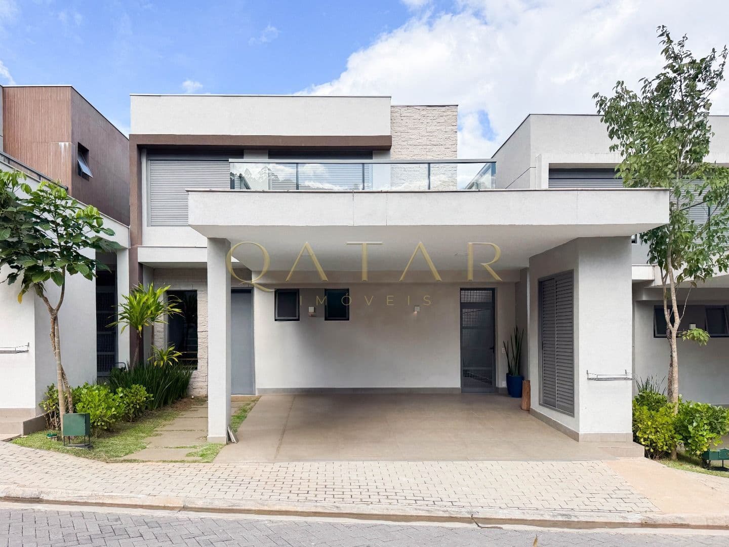 Origem - Casa à venda com 200 m² | 3 suítes
