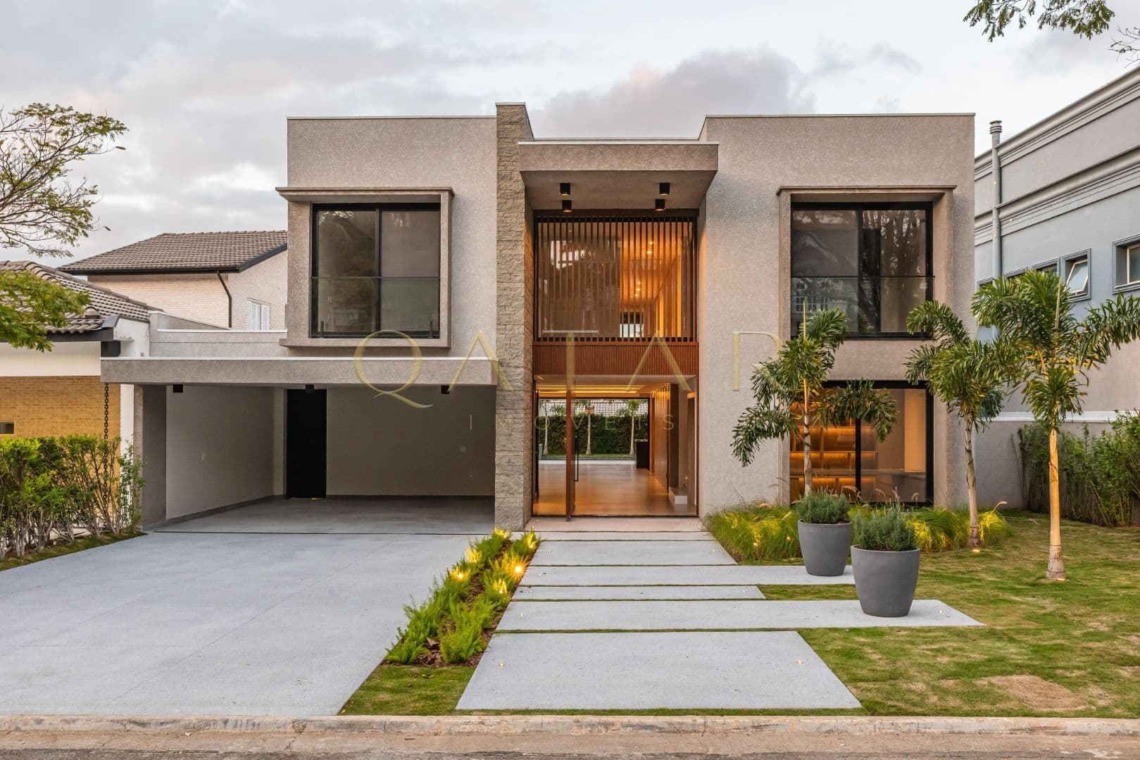 Residencial Zero - Casa à venda com 500 m² | 5 suítes