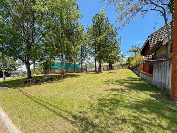 Tamboré 3 - Terreno à venda com 1073m²