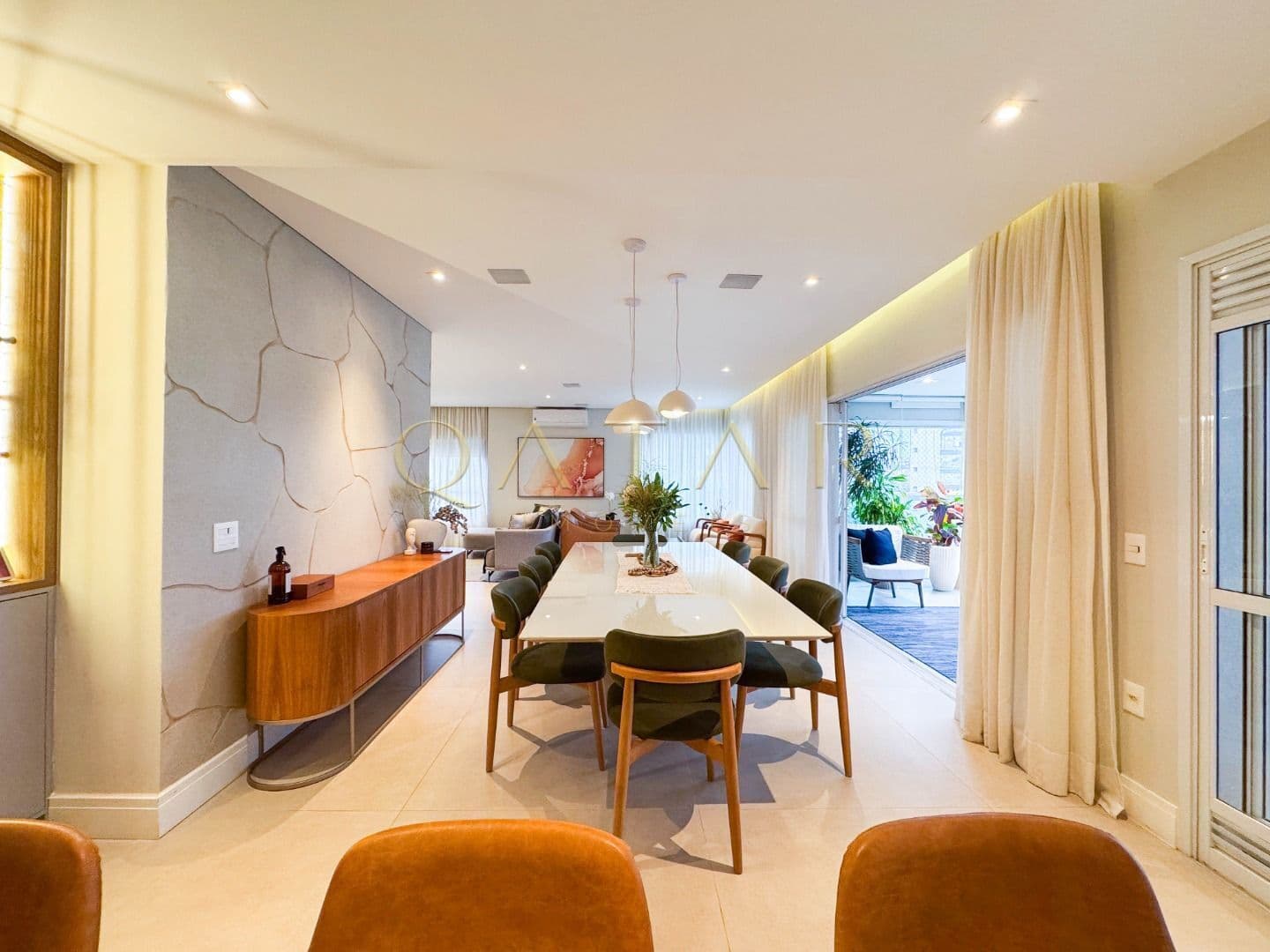 Alphaville The Garden - Apartamento à venda com 200m² | 3 suítes