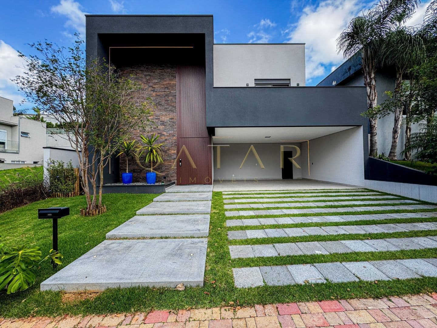 Alphaville Gênesis 1 - Casa à venda com 399m² | 4 suítes