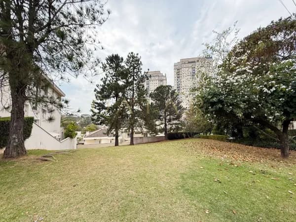 Alpha Conde - Terreno á venda com 1040 M2