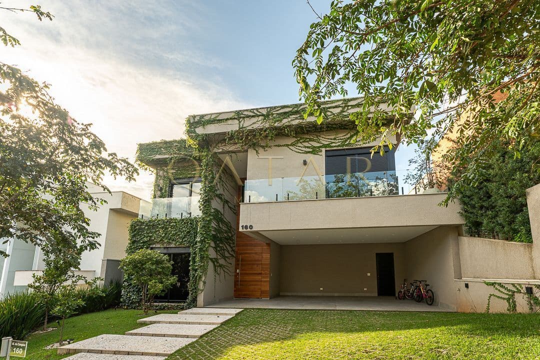 Itahyê - Casa à venda com 380 m² | 4 suítes