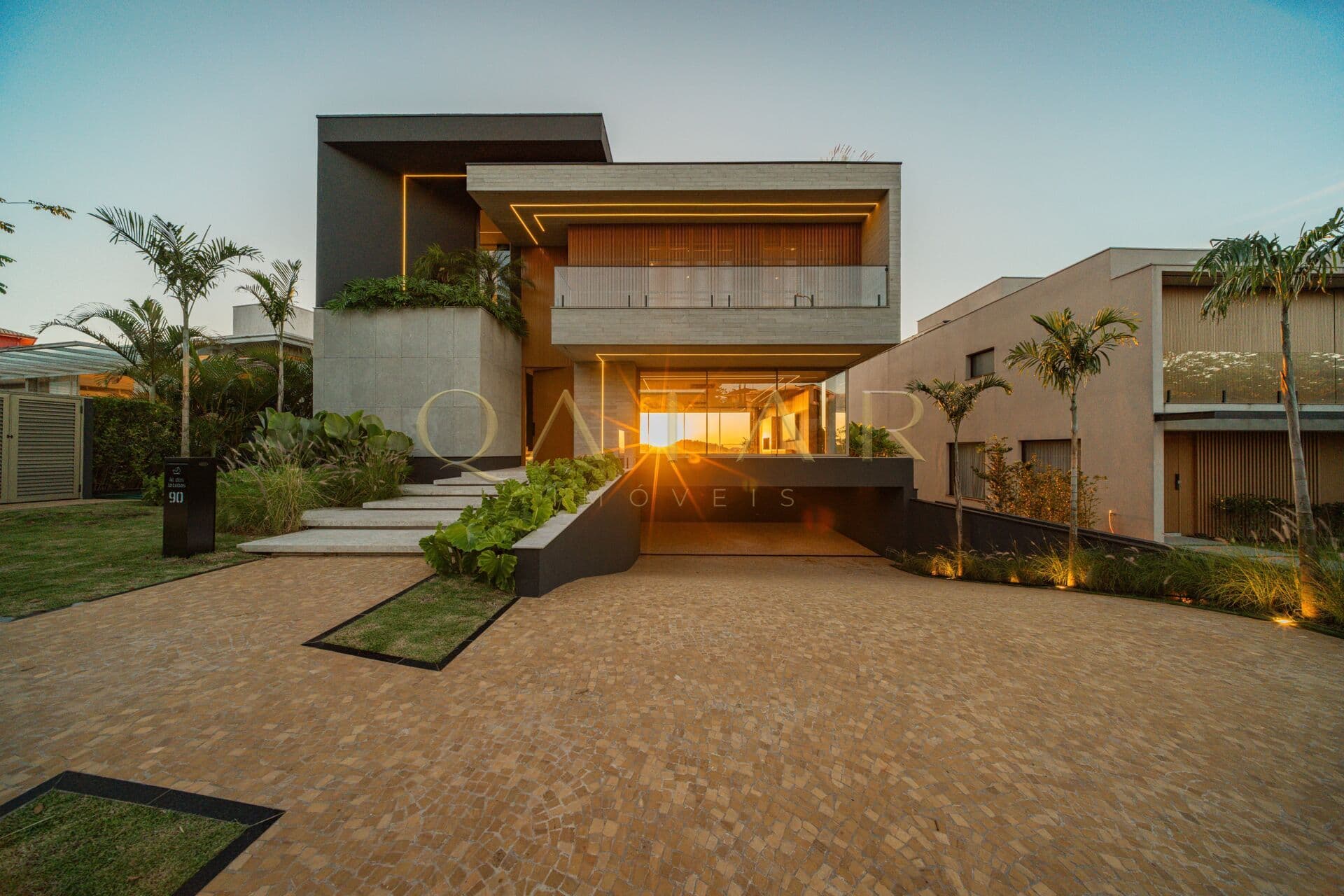 Gênesis 2 - Casa à venda com 526m² | 4 suítes