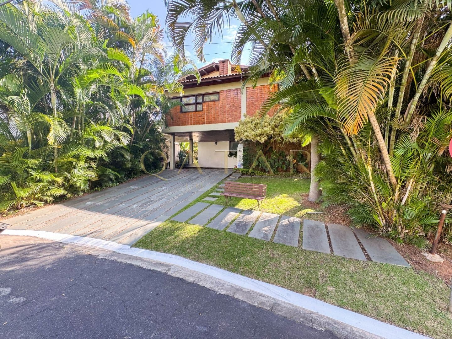 Alphaville 3 - Casa à venda com 399 m² | 5 dormitórios