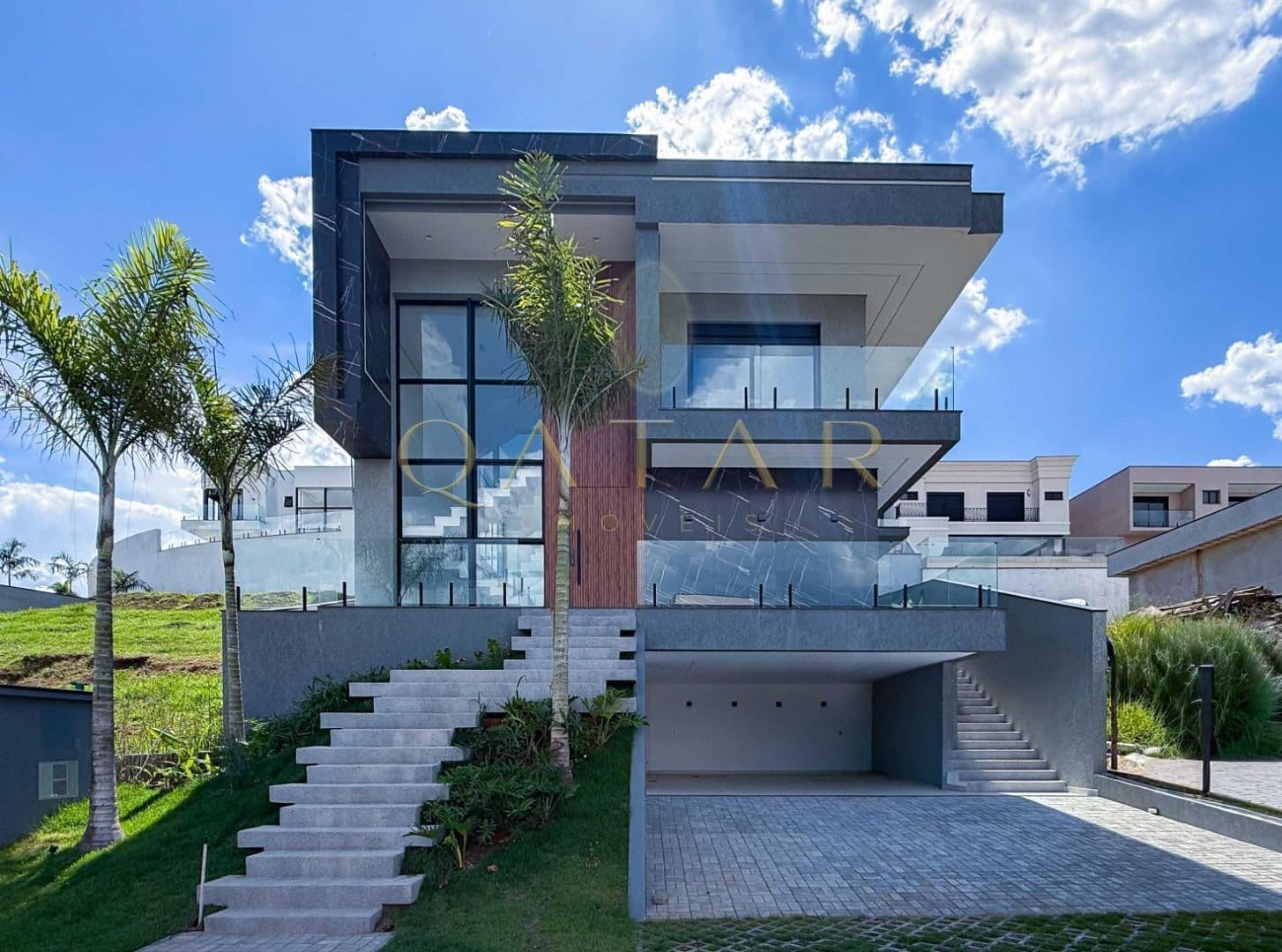 Residencial Itahyê - Casa à venda com 387m² | 4 suítes